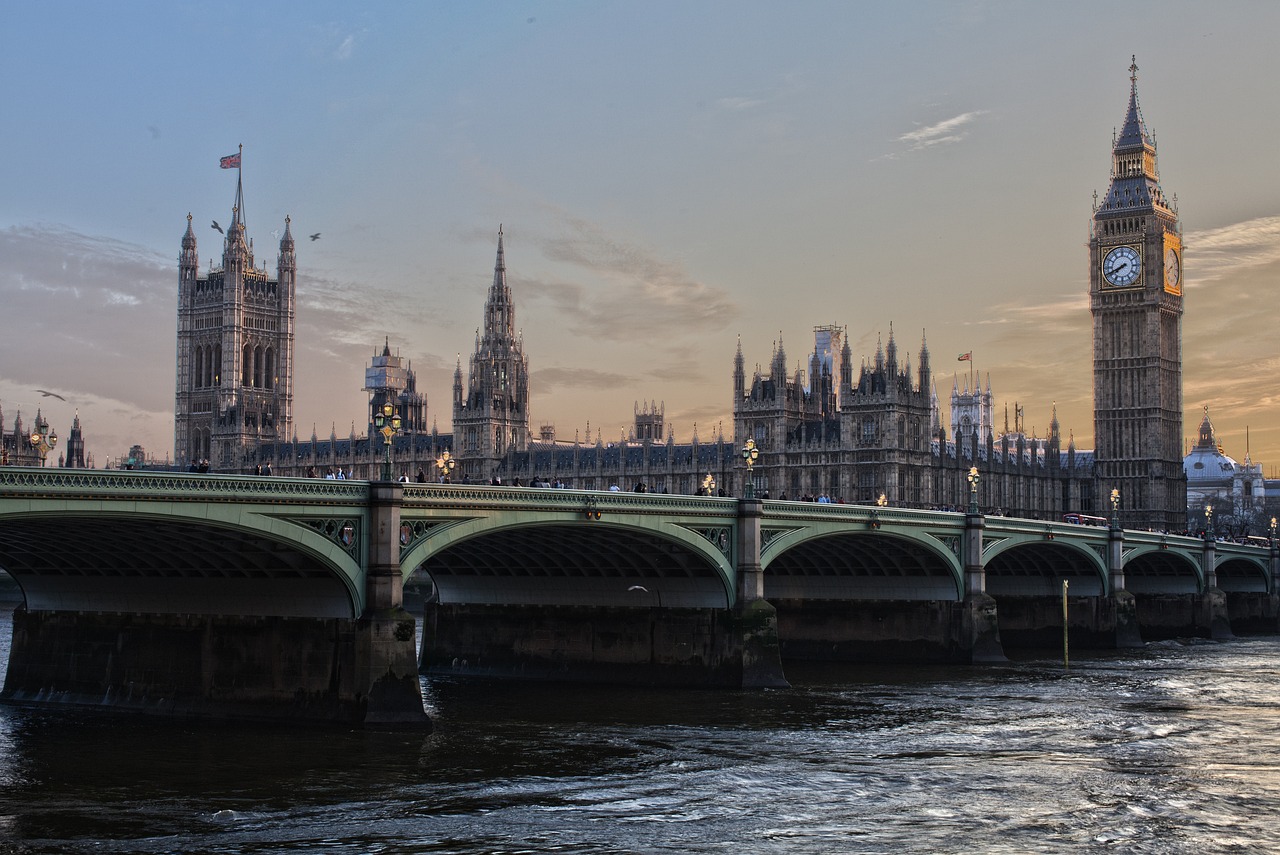 palace, london, parliament-530055.jpg